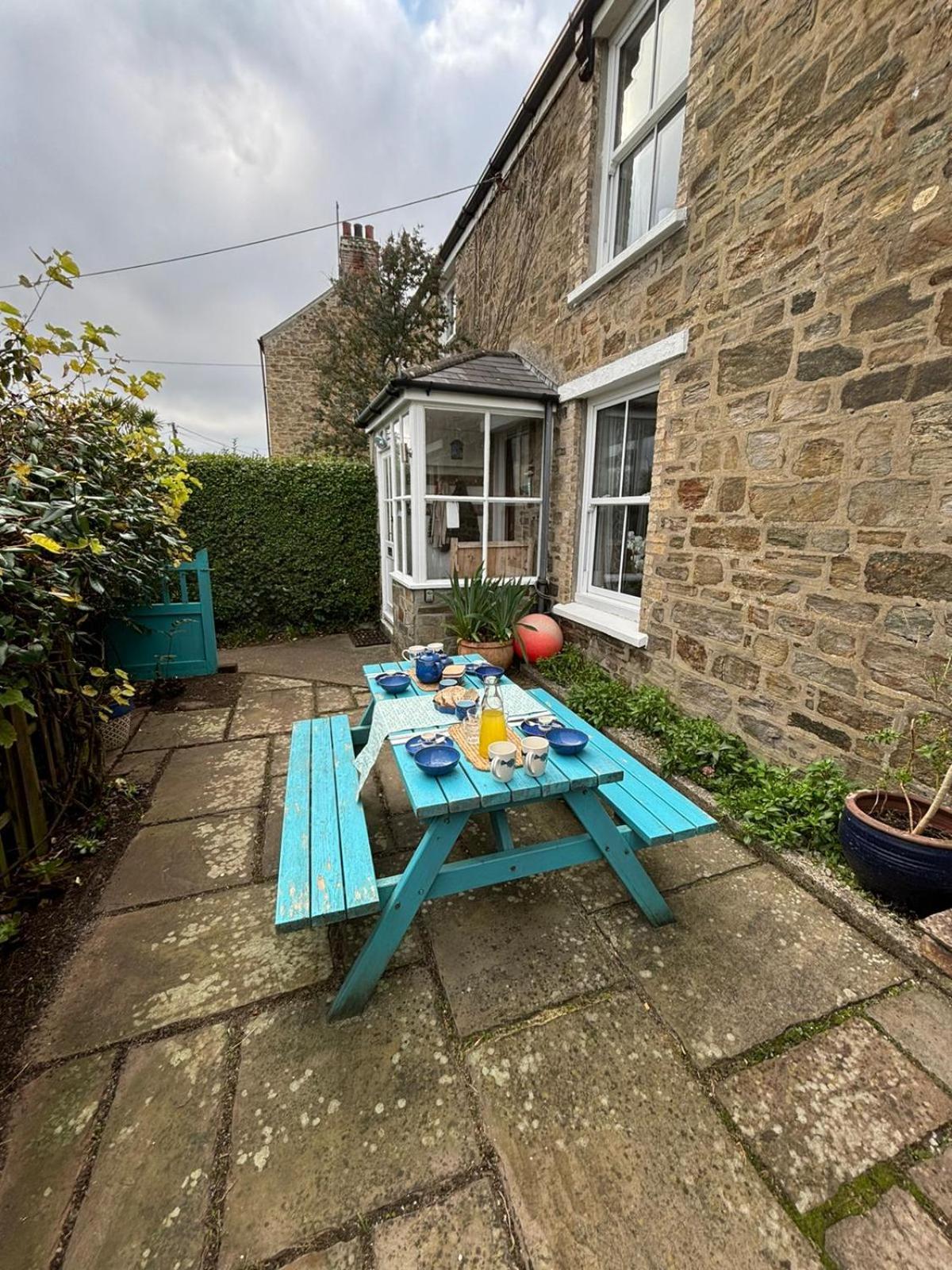 Mellow Cottage Just A Short Walk To The Beach Perranporth Exterior photo